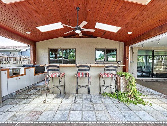 11525 Country Oaks Dr, House other with 3 bedrooms, 2 bathrooms and null parking in TAMPA FL | Image 15