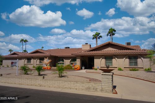 7732 W Wagoner Rd, Glendale, AZ, 85308-8271 | Card Image