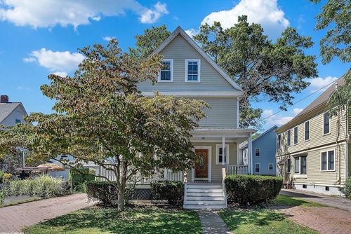 13 Weir St, Auburndale, MA, 02466-2518 | Card Image