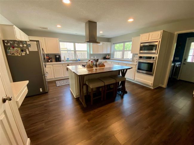 This kitchen will make you a chef | Image 6