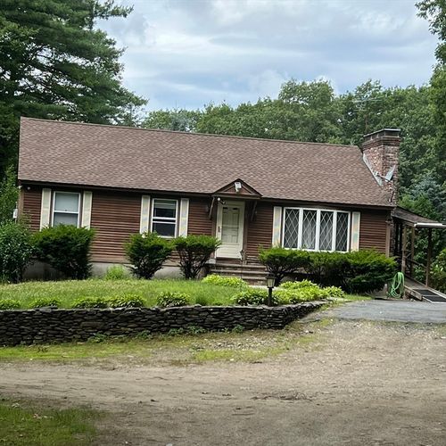 64 Hollis Rd, Lunenburg, MA, 01462-2220 | Card Image