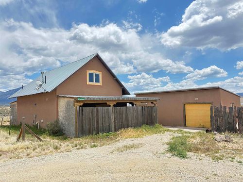 40 Santistevan Rd, El Prado, NM, 87529-6019 | Card Image