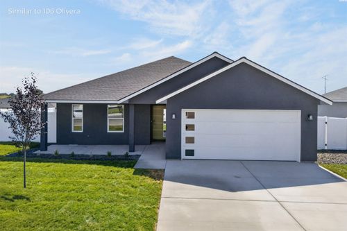 206 Olivera Street, Grandview, WA, 98930 | Card Image