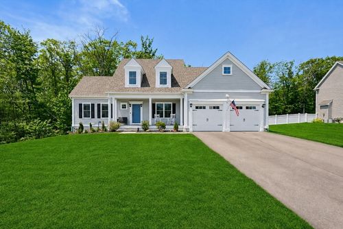 42 Caspian Way, North Attleboro, MA, 02760-1284 | Card Image