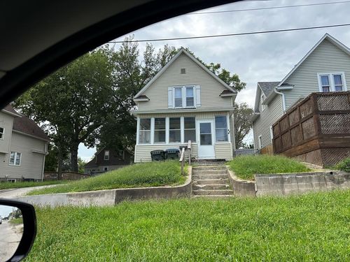 614 S 15th St, Fort Dodge, IA, 50501-4923 | Card Image