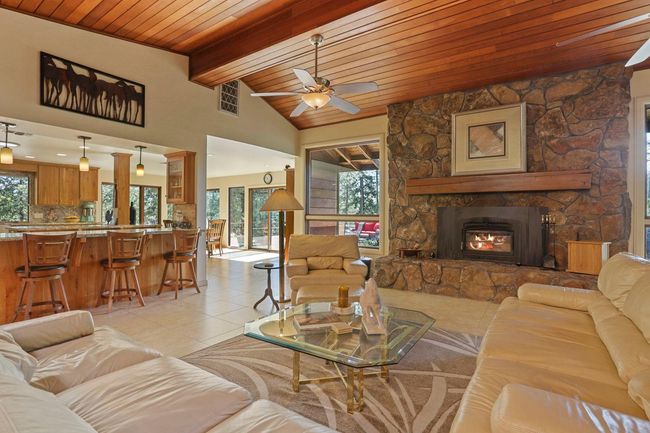 10415 - 10415 Mcmahon Rd, House other with 3 bedrooms, 5 bathrooms and null parking in Coulterville CA | Image 40
