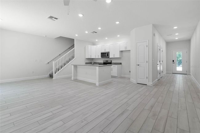 561 Coronado Cove Rd, Townhouse with 3 bedrooms, 3 bathrooms and null parking in New Smyrna Beach FL | Image 11