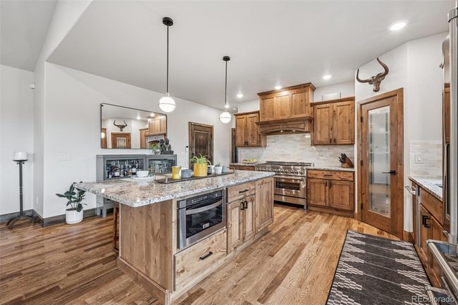 Microwave pullout drawer | Image 25