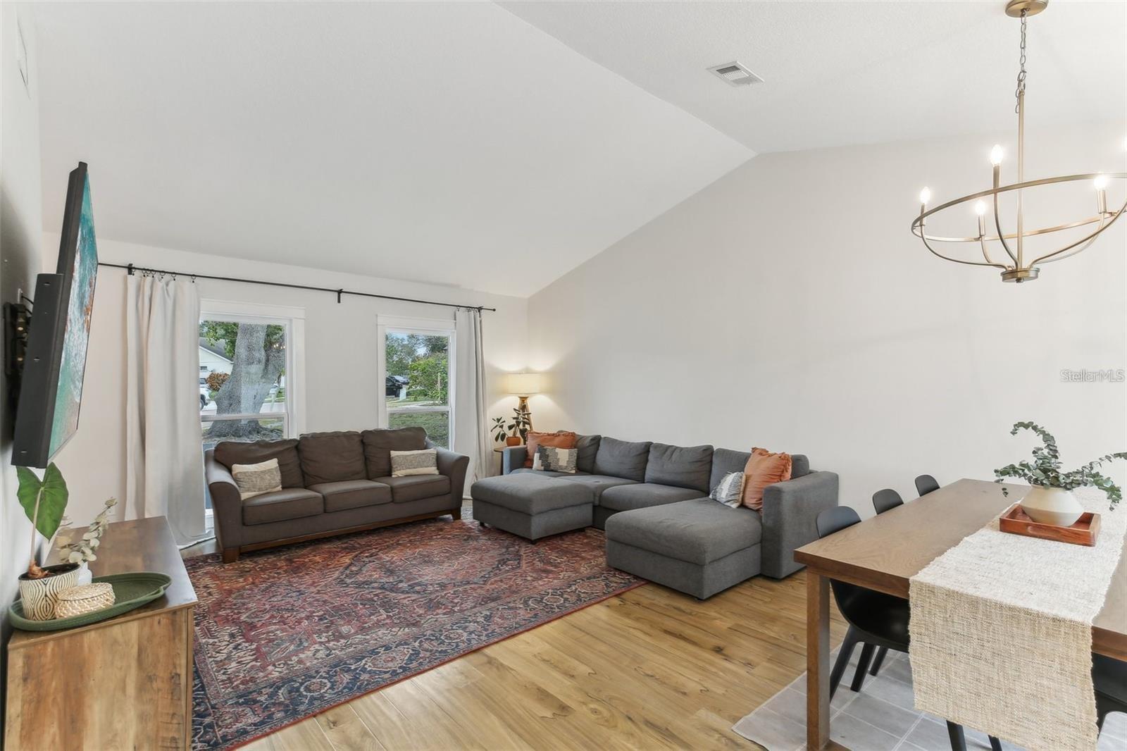 Residential Lease in PALM HARBOR 3