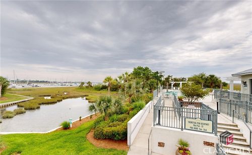 apt-134-30 Waterfront Dr, St Simons Island, GA, 31522-2304 | Card Image