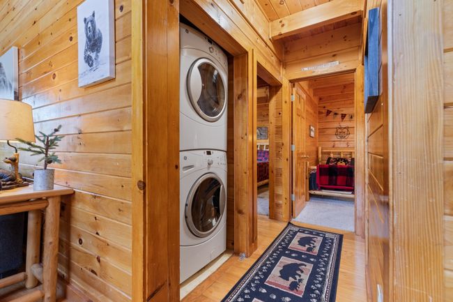 1810 Trout Way, House other with 2 bedrooms, 2 bathrooms and 3 parking in Sevierville TN | Image 33
