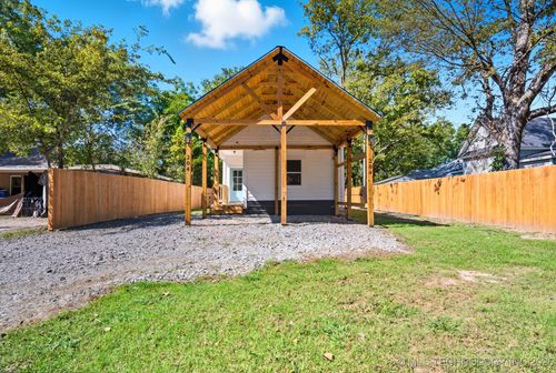 204 S Rowe St, Pryor, OK, 74361-5406 | Card Image