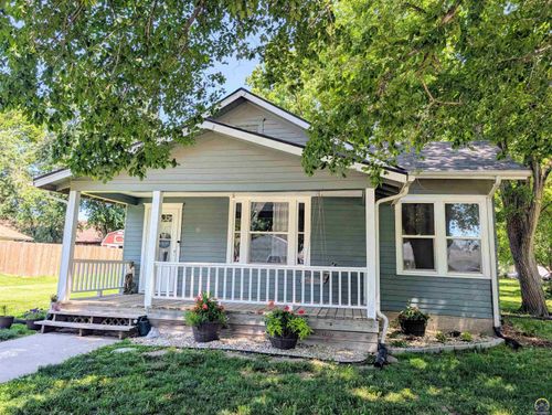 10 E Bitler St, Olpe, KS, 66865-9747 | Card Image