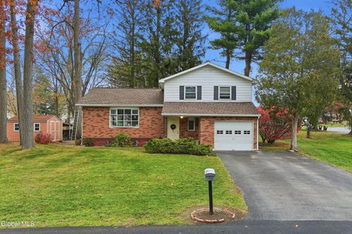 4 Flicker Dr, Latham, NY, 12110-1836 | Card Image