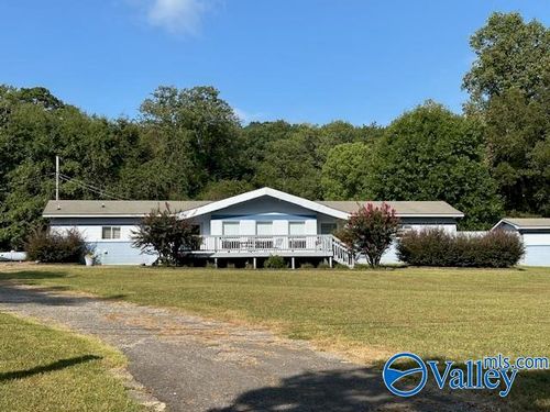 885 Honeycomb Rd, Grant, AL, 35747-9383 | Card Image