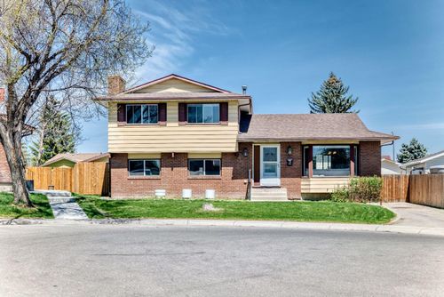 28 Rundlelawn Pl Ne, Calgary, AB, T1Y3P5 | Card Image