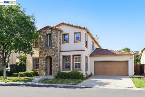 2342 2342 Winchester Loop, Discovery Bay, CA, 94505 | Card Image