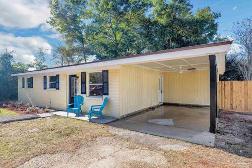 2345 N 8th Ave, Pensacola, FL, 32503-3944 | Card Image