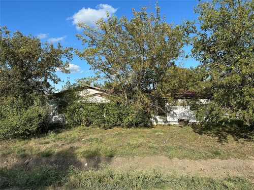 409 S Aquilla St, Itasca, TX, 76055-2601 | Card Image