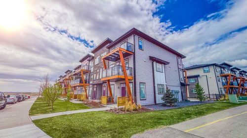 19637 48 Street Se, Calgary, AB, T3M3T9 | Card Image