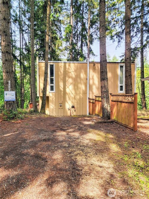 17922 Overlake Ct Se, Yelm, WA, 98597-8918 | Card Image