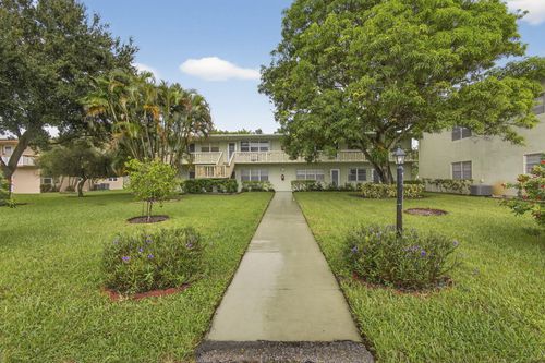 52 Norwich C, West Palm Beach, FL, 33417-7906 | Card Image