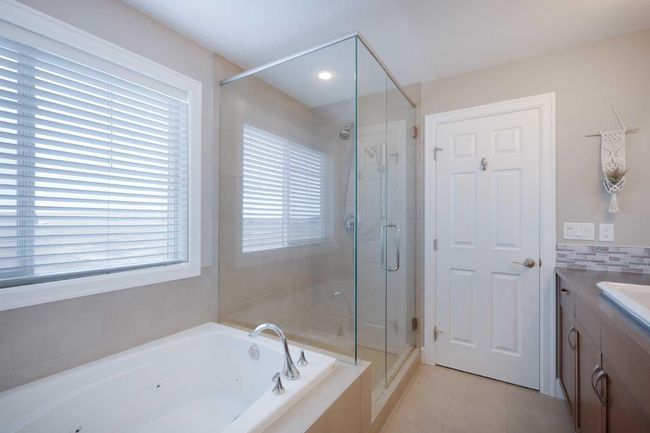 64 Windgate Close Sw, House other with 4 bedrooms, 3 bathrooms and 4 parking in Airdrie AB | Image 28