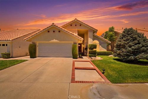 5831 Oakmont Dr, Banning, CA, 92220-5333 | Card Image