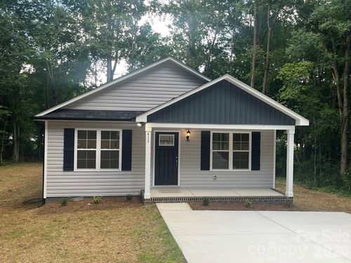 411 Woodhaven St, China Grove, NC, 28023-2460 | Card Image