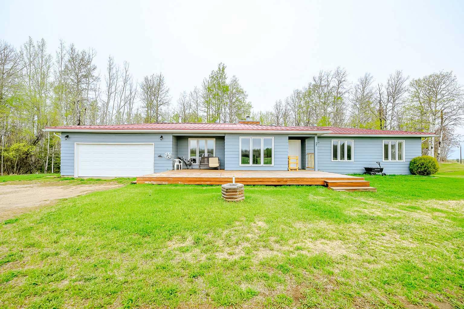 Residential in Rural Greenview No. 16, M.D. of