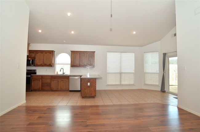 12717 Old Macgregor Ln, House other with 4 bedrooms, 2 bathrooms and null parking in Fort Worth TX | Image 13