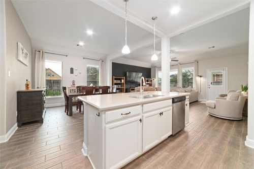 1902 Emerald Breeze Ct, Pearland, TX, 77089-1517 | Card Image