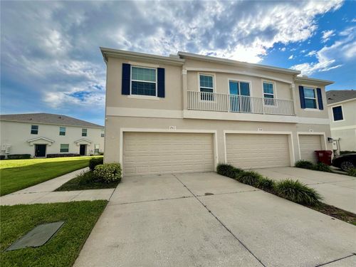 741 Ashentree Dr, PLANT CITY, FL, 33563-6992 | Card Image