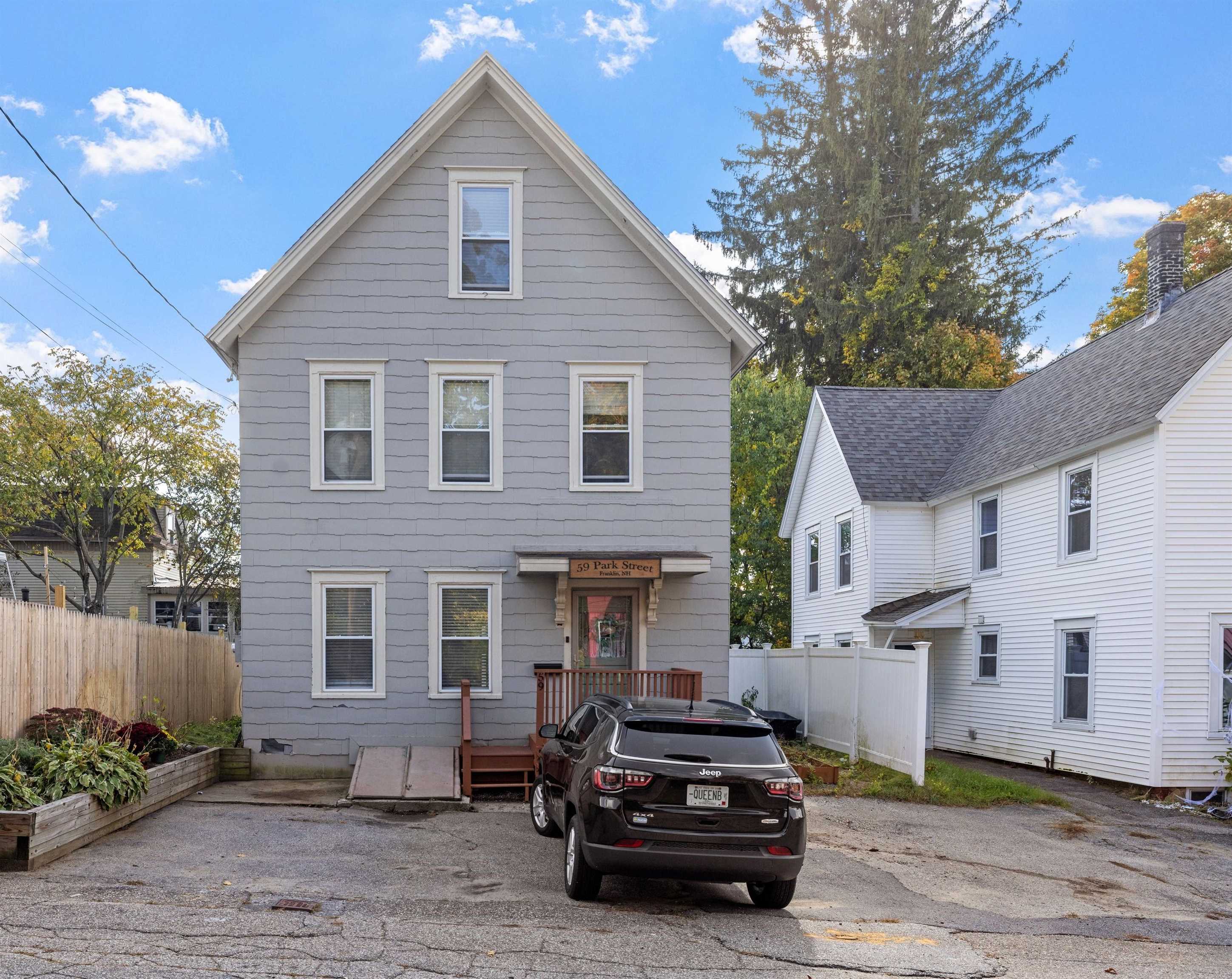 Park St, Franklin, NH 03235