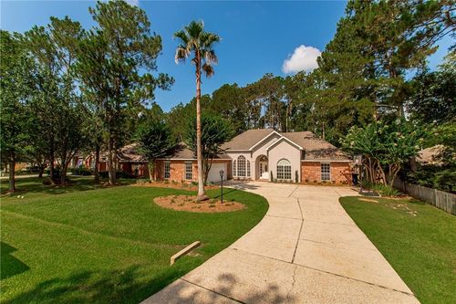 2212 Prairie Ct, Mandeville, LA, 70448-8461 | Card Image