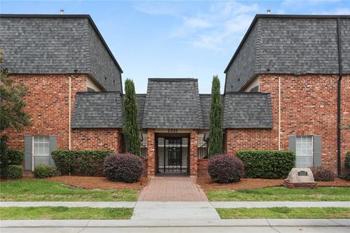 214-2521 Metairie Lawn Dr, Metairie, LA, 70002-6170 | Card Image