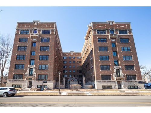 apt-100-79 Western Ave N, Saint Paul, MN, 55102-4616 | Card Image