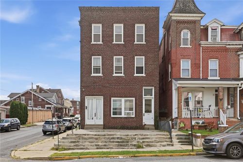 702 Saint John St, Allentown, PA, 18103-3510 | Card Image