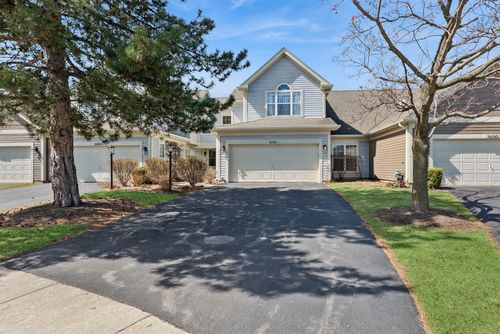 36106 N Springbrook Ln, Gurnee, IL, 60031-4518 | Card Image