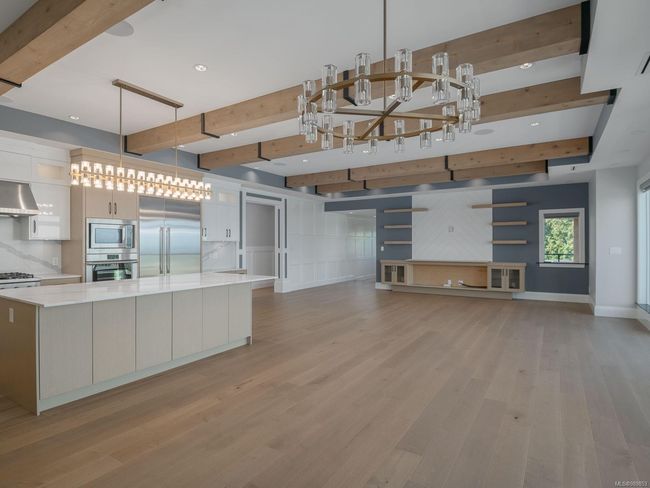 Dining Area | Image 31