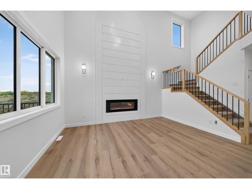 13007 Av N.W, Edmonton, AB, T5E6B9 | Card Image