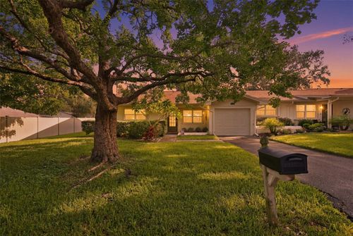 2186-2186 Marshall Dr, DUNEDIN, FL, 34698-4849 | Card Image