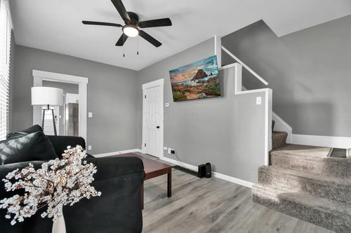 405 E Welch Ave, Columbus, OH, 43207-1224 | Card Image