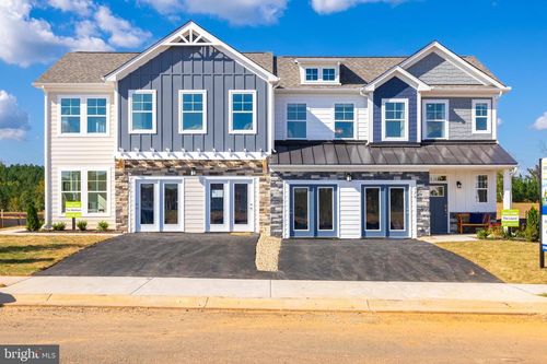 374 Bayberry Ln, ZION CROSSROADS, VA, 22942-7073 | Card Image