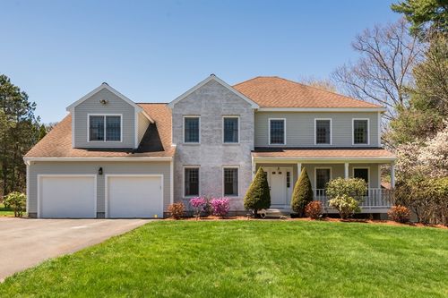 15 Ministers Way, Stow, MA, 01775-2122 | Card Image