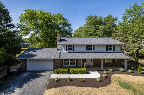 14420 Woodridge Circle, Brookfield, WI, 53005 | Card Image
