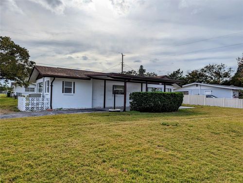 2201 24th Avenue W, BRADENTON, FL, 34205 | Card Image