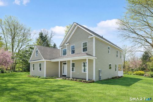 102 West St, Hebron, CT, 06248-1257 | Card Image