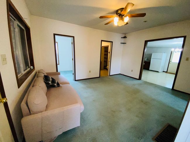 807 W Washington St, House other with 3 bedrooms, 1 bathrooms and 4 parking in Pontiac IL | Image 10