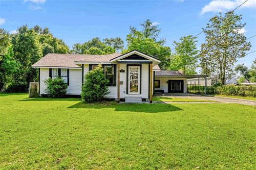 303 Hall St, Dequincy, LA, 70633-3903 | Card Image
